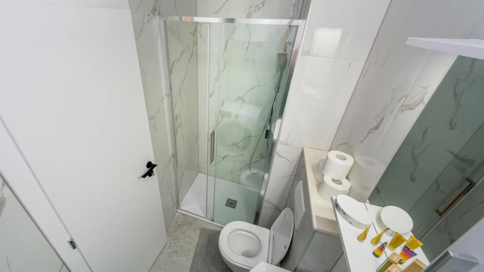 B Residence Split