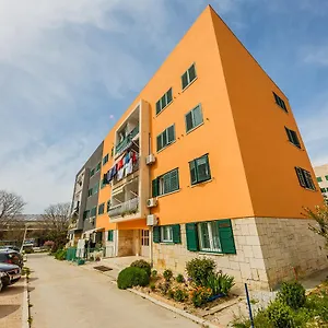 Emica Apartman